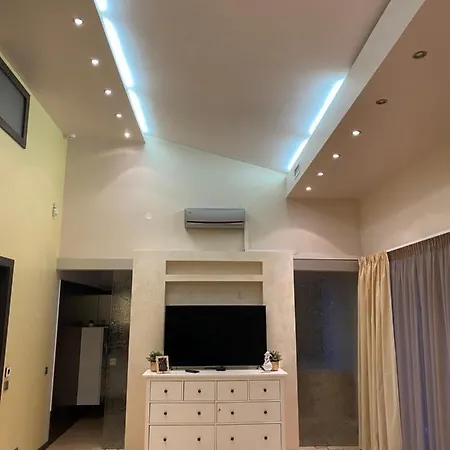 Sampetera Nams Villa *