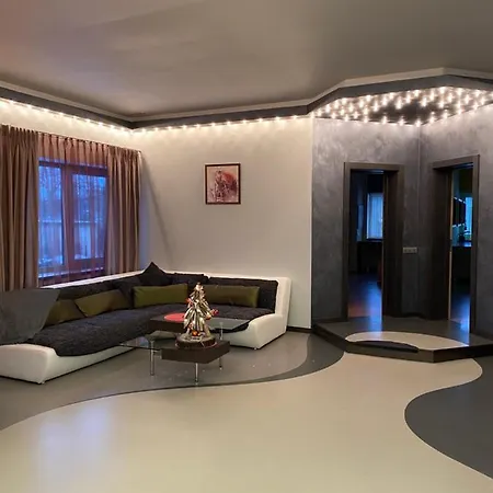 Sampetera Nams Villa Riga